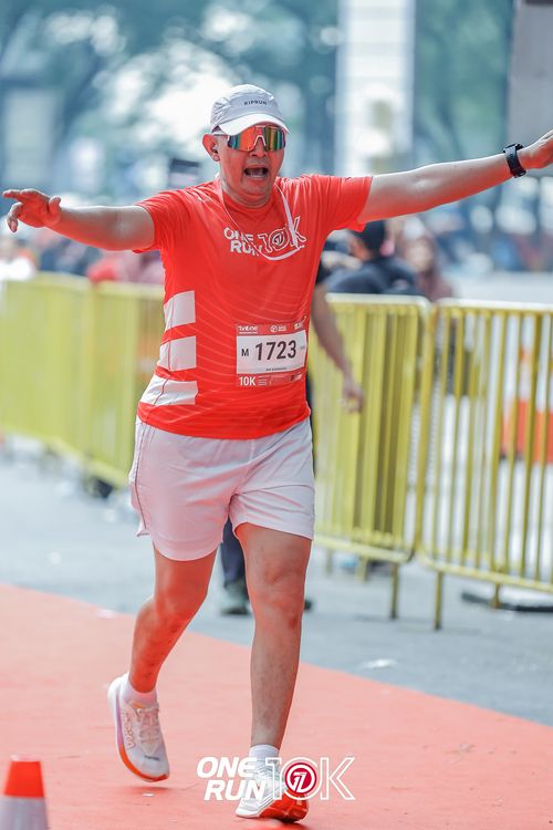 Race photo from ONE RUN 10K 2025