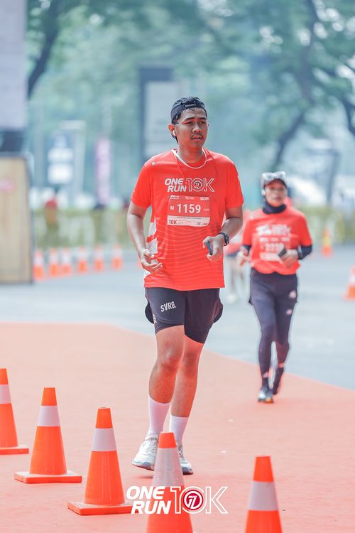 Race photo from ONE RUN 10K 2025