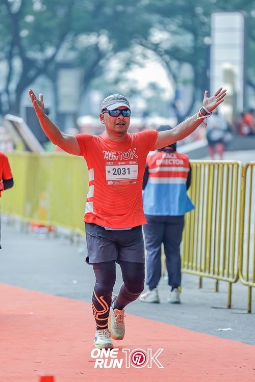 Race photo from ONE RUN 10K 2025
