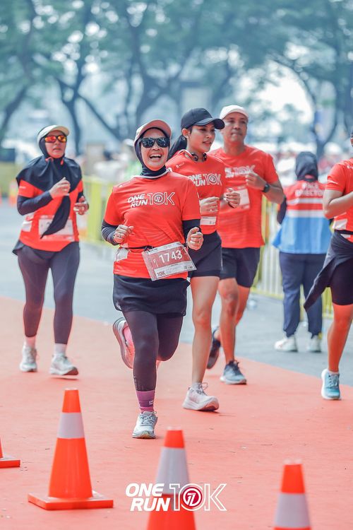 Race photo from ONE RUN 10K 2025