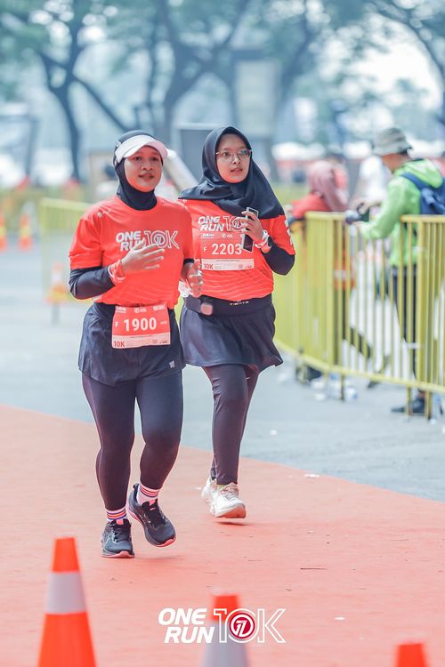 Race photo from ONE RUN 10K 2025