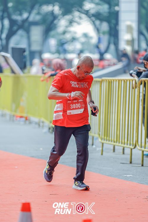 Race photo from ONE RUN 10K 2025