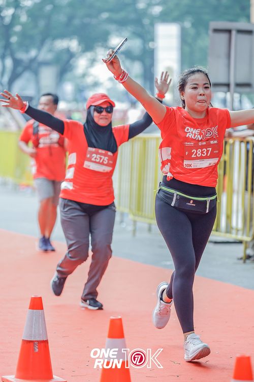 Race photo from ONE RUN 10K 2025