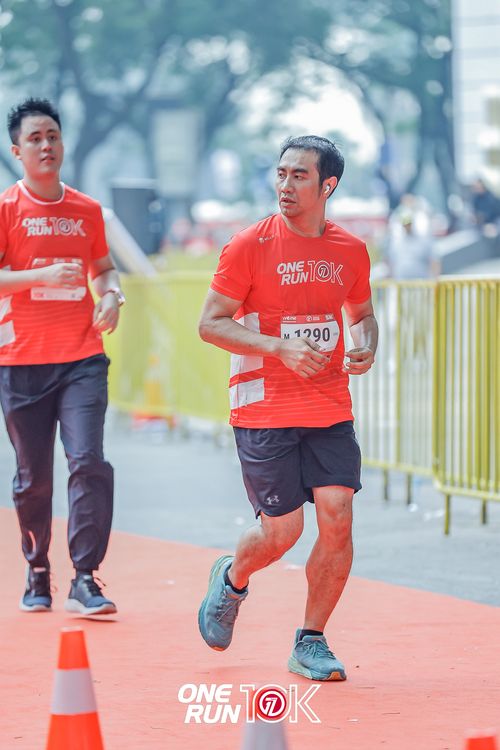 Race photo from ONE RUN 10K 2025