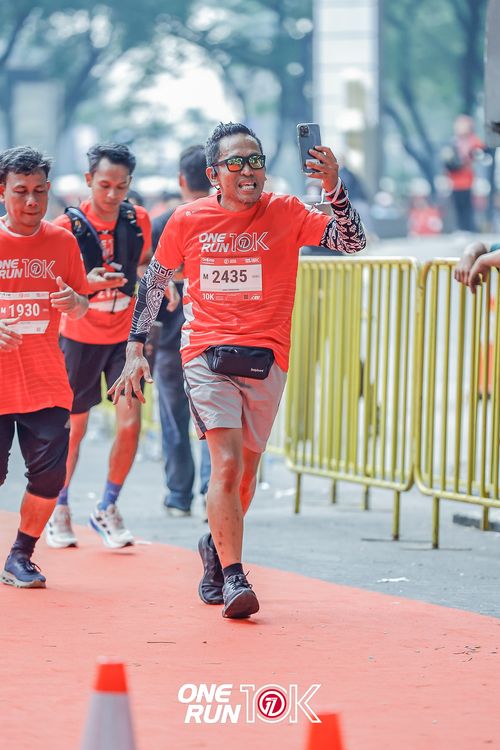 Race photo from ONE RUN 10K 2025