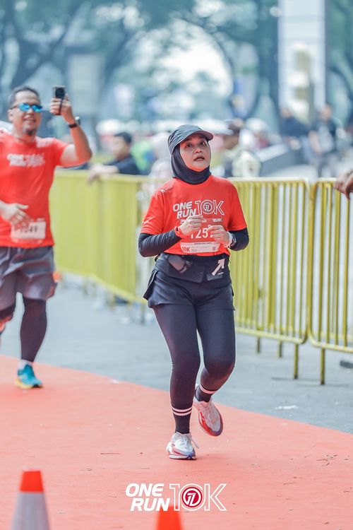 Race photo from ONE RUN 10K 2025