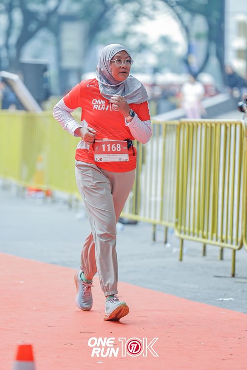 Race photo from ONE RUN 10K 2025