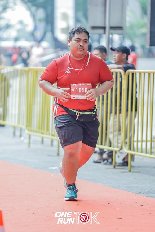 Race photo from ONE RUN 10K 2025