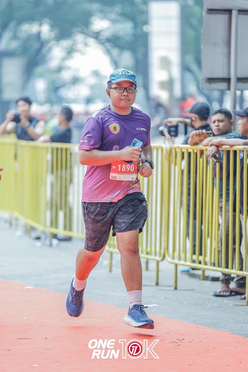 Race photo from ONE RUN 10K 2025
