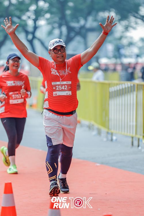 Race photo from ONE RUN 10K 2025