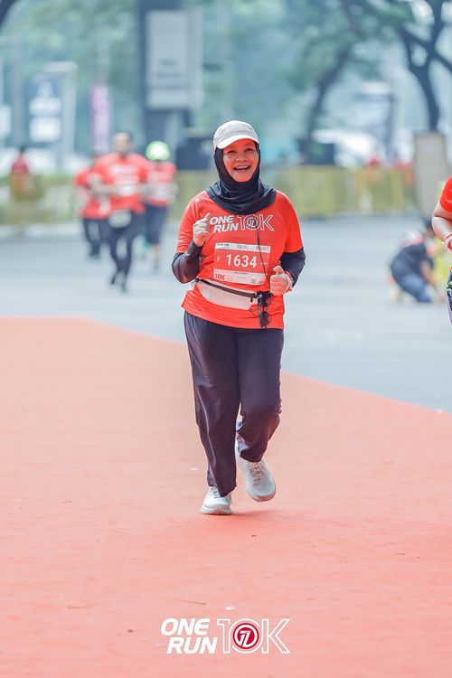 Race photo from ONE RUN 10K 2025