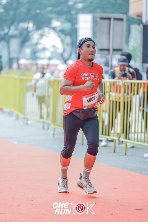 Race photo from ONE RUN 10K 2025