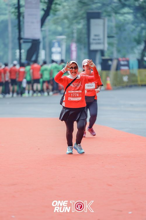 Race photo from ONE RUN 10K 2025
