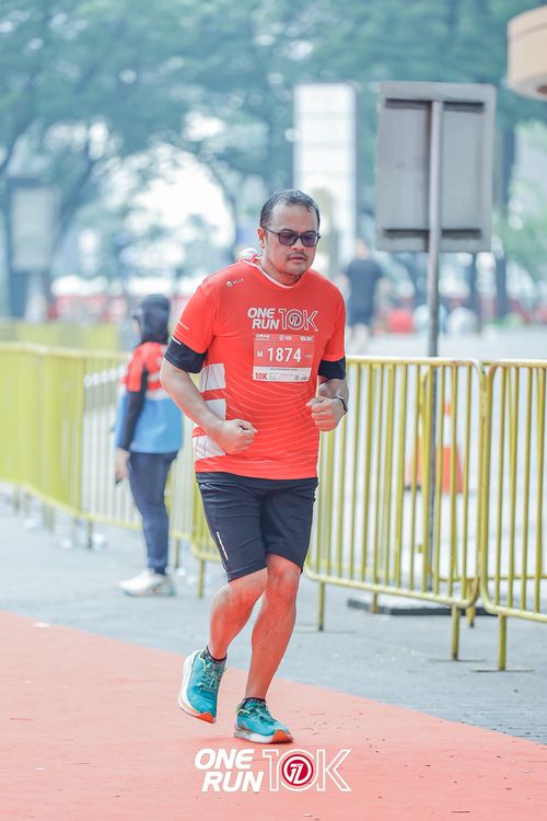 Race photo from ONE RUN 10K 2025