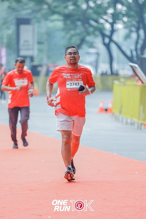 Race photo from ONE RUN 10K 2025