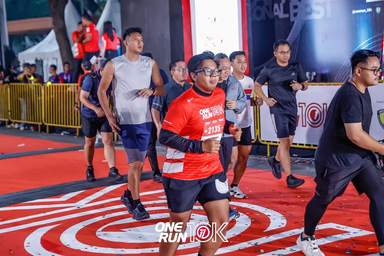 Race photo from ONE RUN 10K 2025