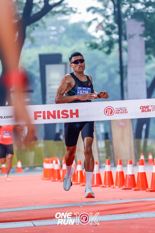 Race photo from ONE RUN 10K 2025
