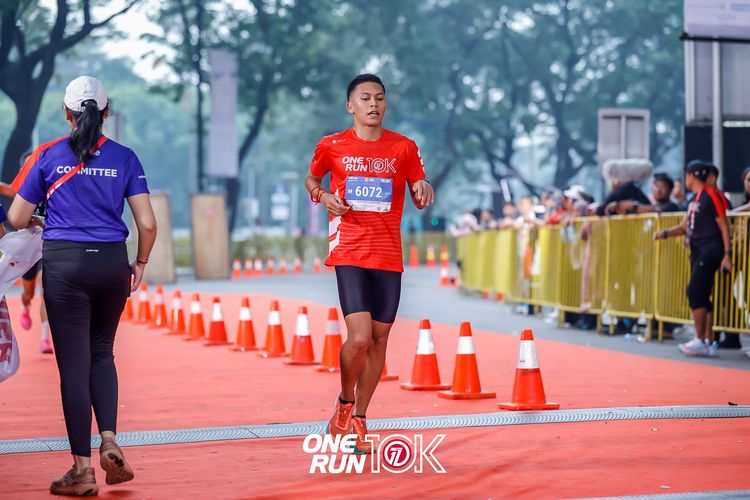 Race photo from ONE RUN 10K 2025
