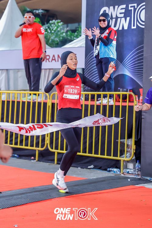 Race photo from ONE RUN 10K 2025