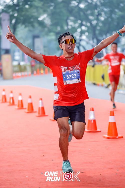 Race photo from ONE RUN 10K 2025
