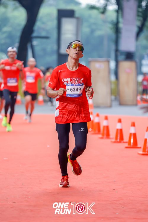 Race photo from ONE RUN 10K 2025