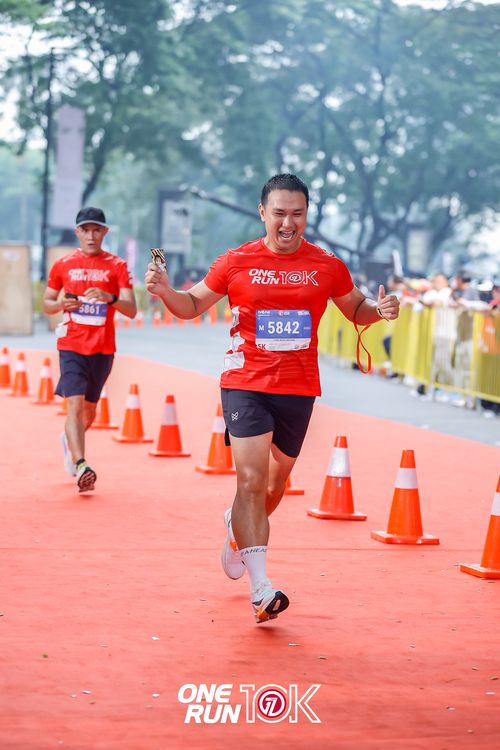 Race photo from ONE RUN 10K 2025