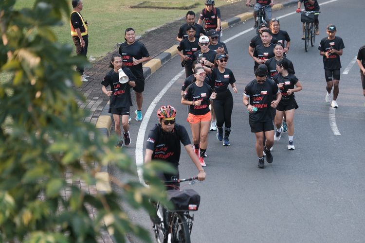 Race photo from Soft Launching Buku "Enggak Lari, Enggak Keren" & IdeaRun