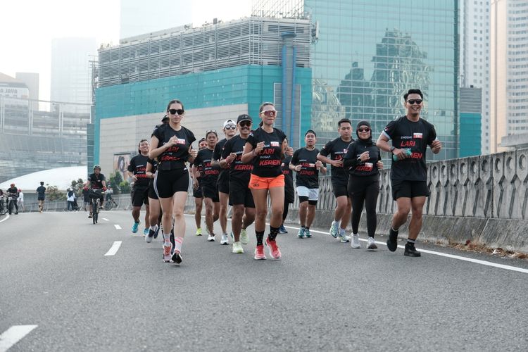 Race photo from Soft Launching Buku "Enggak Lari, Enggak Keren" & IdeaRun