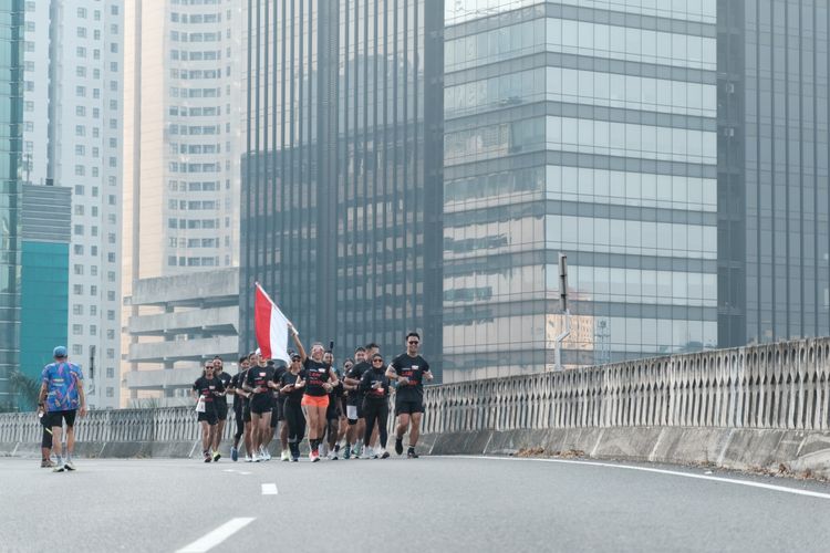 Race photo from Soft Launching Buku "Enggak Lari, Enggak Keren" & IdeaRun