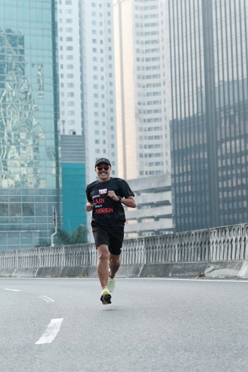 Race photo from Soft Launching Buku "Enggak Lari, Enggak Keren" & IdeaRun