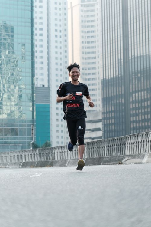 Race photo from Soft Launching Buku "Enggak Lari, Enggak Keren" & IdeaRun