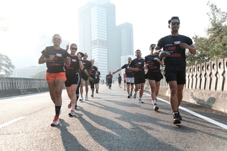 Race photo from Soft Launching Buku "Enggak Lari, Enggak Keren" & IdeaRun