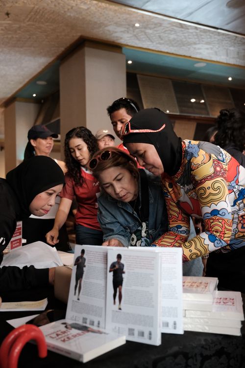 Race photo from Soft Launching Buku "Enggak Lari, Enggak Keren" & IdeaRun