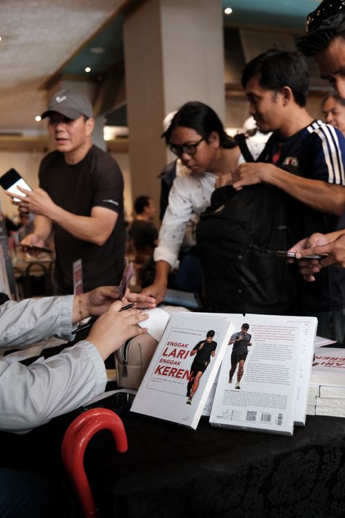 Race photo from Soft Launching Buku "Enggak Lari, Enggak Keren" & IdeaRun