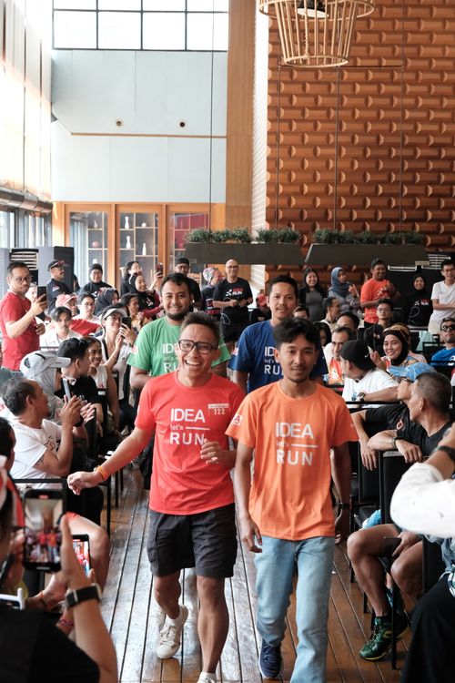 Race photo from Soft Launching Buku "Enggak Lari, Enggak Keren" & IdeaRun