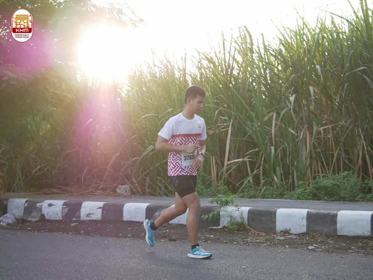 Race photo from Kediri Half Marathon 2024