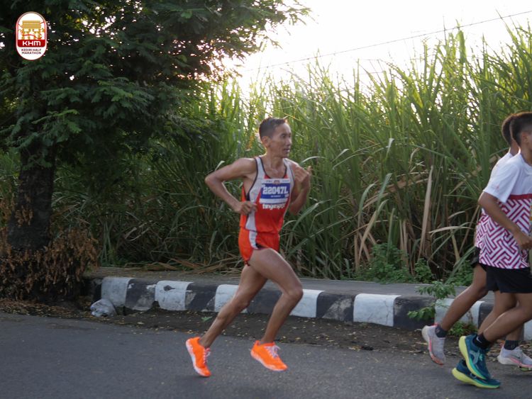 Race photo from Kediri Half Marathon 2024