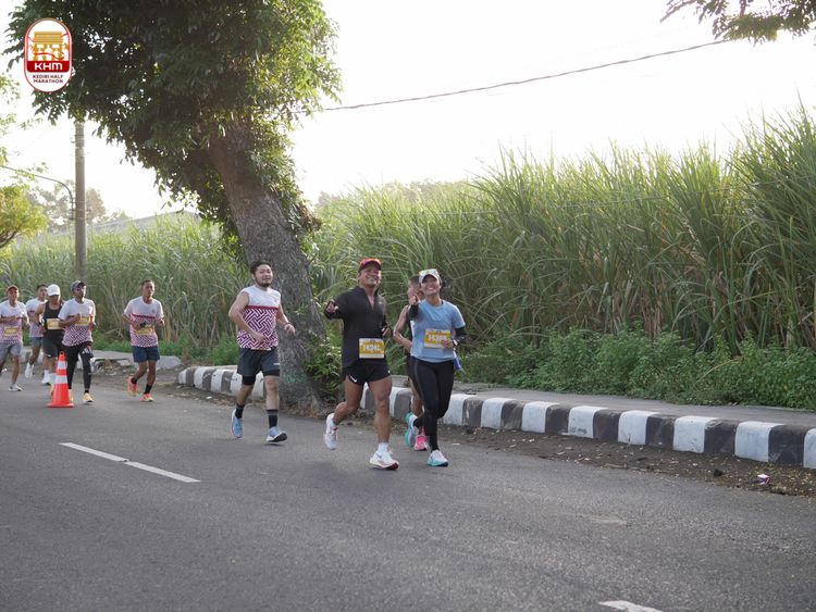 Race photo from Kediri Half Marathon 2024