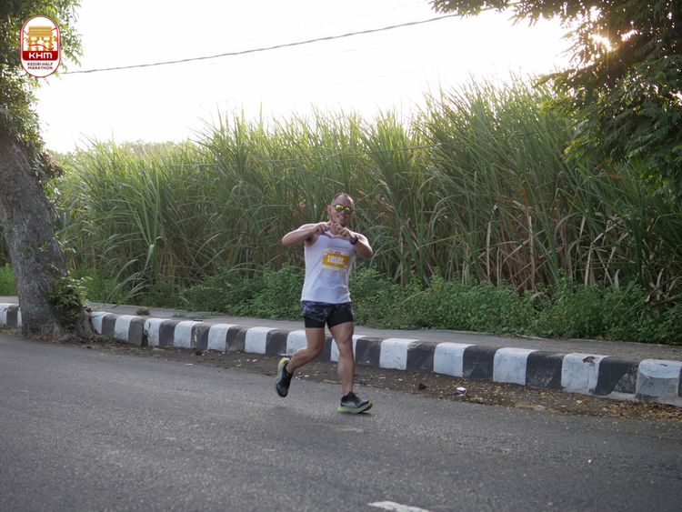 Race photo from Kediri Half Marathon 2024
