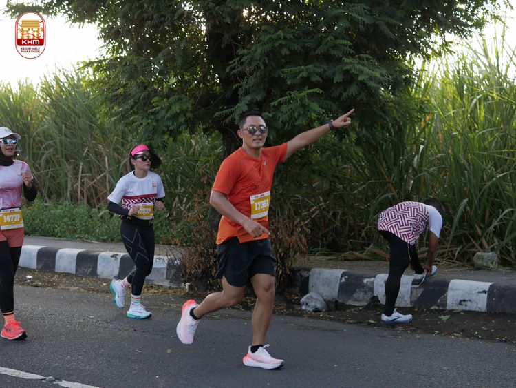 Race photo from Kediri Half Marathon 2024