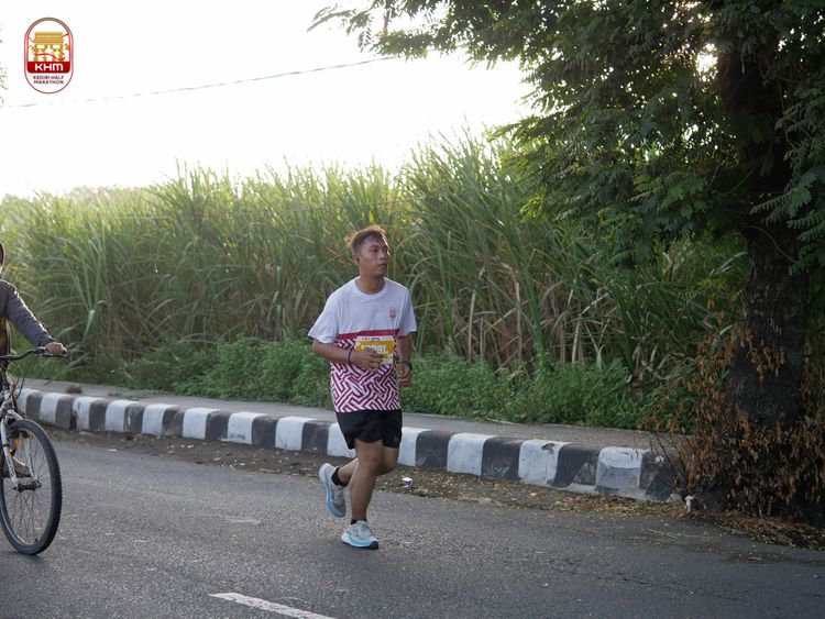 Race photo from Kediri Half Marathon 2024