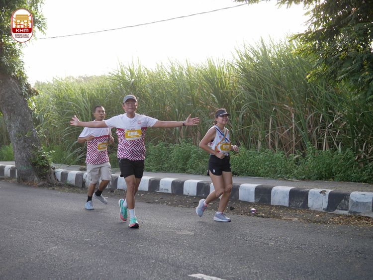 Race photo from Kediri Half Marathon 2024