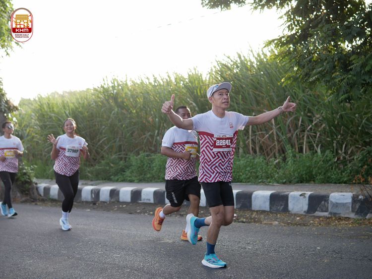 Race photo from Kediri Half Marathon 2024