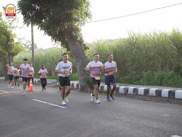 Race photo from Kediri Half Marathon 2024