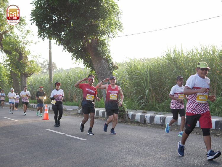 Race photo from Kediri Half Marathon 2024