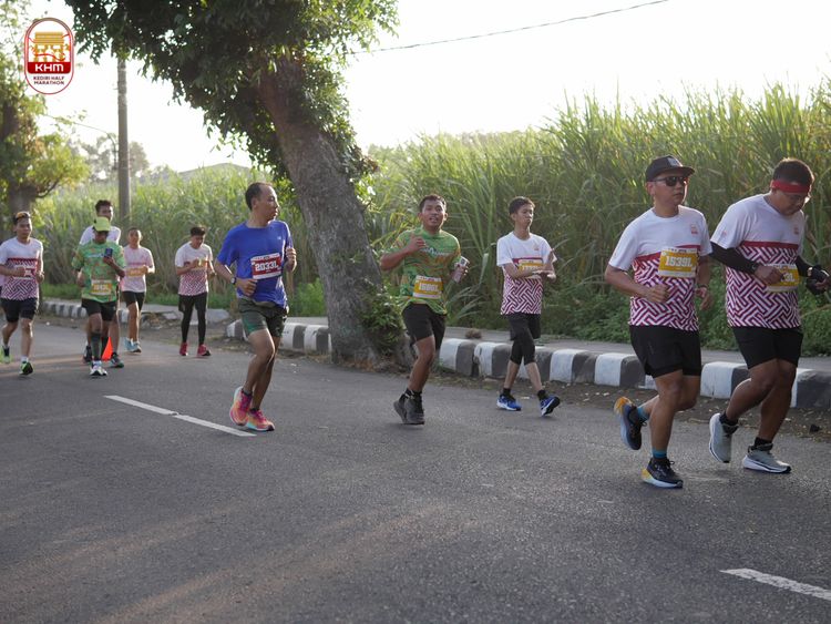 Race photo from Kediri Half Marathon 2024