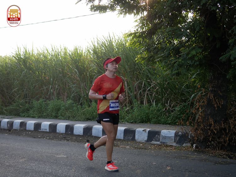 Race photo from Kediri Half Marathon 2024