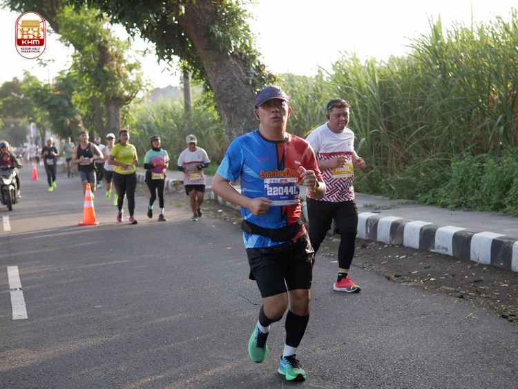 Race photo from Kediri Half Marathon 2024