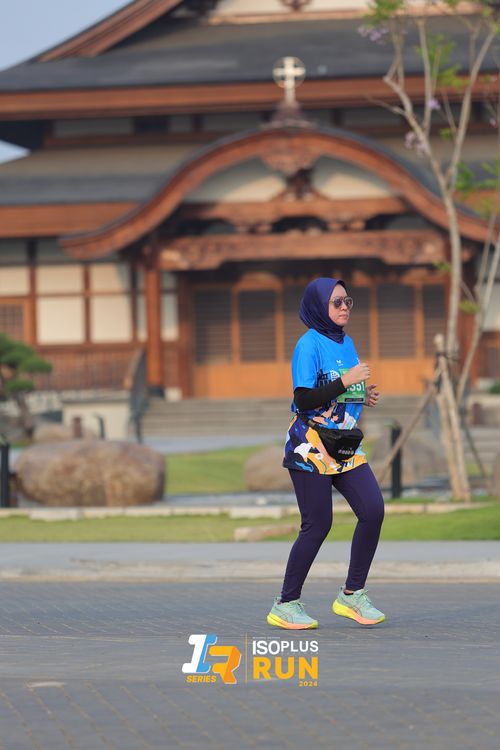 Race photo from ISOPlus Run 2024 Jakarta