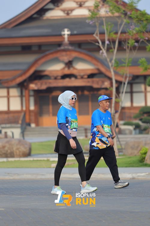 Race photo from ISOPlus Run 2024 Jakarta